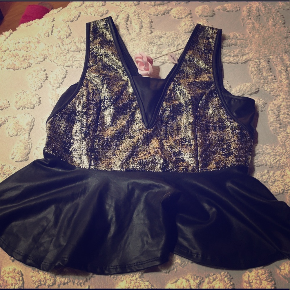 Black& gold shirt